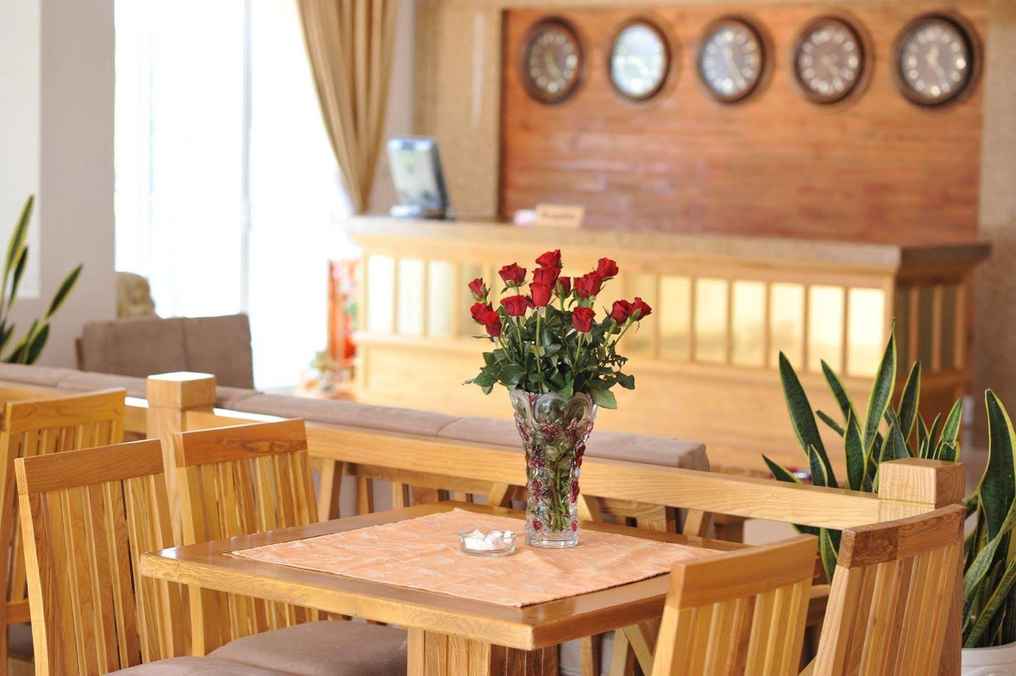 Allure Hotel Thuy Trieu Exterior foto